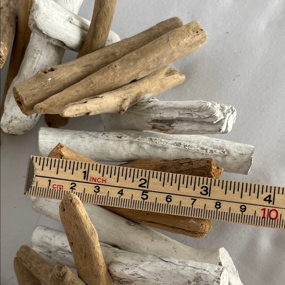 Natural Driftwood Garland 70” - Picture 5 of 8